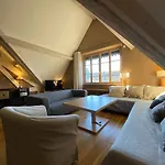 Demeure Saint Louis Historic Manor, 700m, Free Parking,a C,clim,wifi, View, Garden ベッド・アンド・ブレックファスト