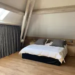 ベッド・アンド・ブレックファスト Demeure Saint Louis Historic Manor, 700m, Free Parking,a C,clim,wifi, View, Garden
