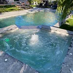 Demeure Saint Louis Historic Manor, 700m, Free Parking,a C,clim,wifi, View, Garden 4* カルカソンヌ