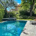 ベッド・アンド・ブレックファスト Demeure Saint Louis Historic Manor, 700m, Free Parking,a C,clim,wifi, View, Garden 4*