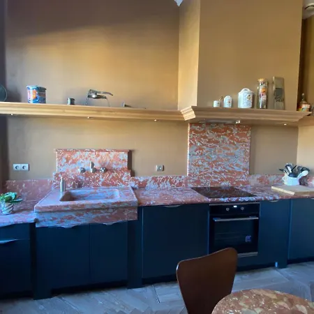 Demeure Saint Louis Historic Manor, 700m, Free Parking,a C,clim,wifi, View, Garden