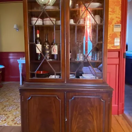 Bed and Breakfast Demeure Saint Louis Historic Manor, 700m, Free Parking,a C,clim,wifi, View, Garden 4*