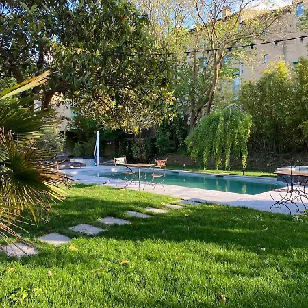 Bed & Breakfast Demeure Saint Louis Historic Manor, City 700M, Parking,A C,Clim,Wifi, Heated Pool, City View Carcassonne