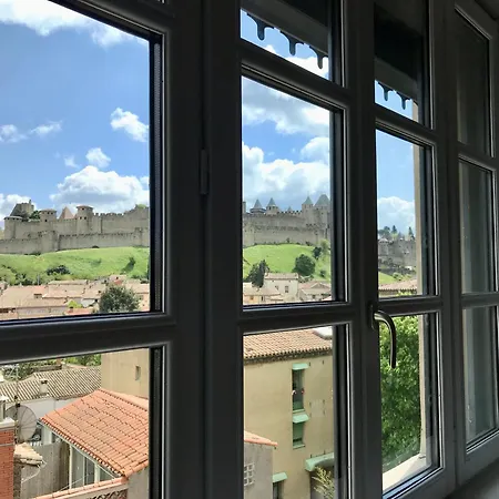 Demeure Saint Louis Historic Manor, 700m, Free Parking,a C,clim,wifi, View, Garden Bed and Breakfast Καρκασόν