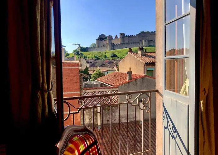 Alojamento de Acomodação e Pequeno-almoço Demeure Saint Louis Historic Manor, 700m, Free Parking,a C,clim,wifi, View, Garden 4*